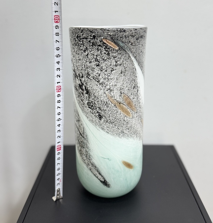 Vase pour fleurs Brume de Rivage - Lilit Fleurs livraison Bruxelles Vase pour fleurs Brume de Rivage - Lilit Fleurs livraison Bruxelles