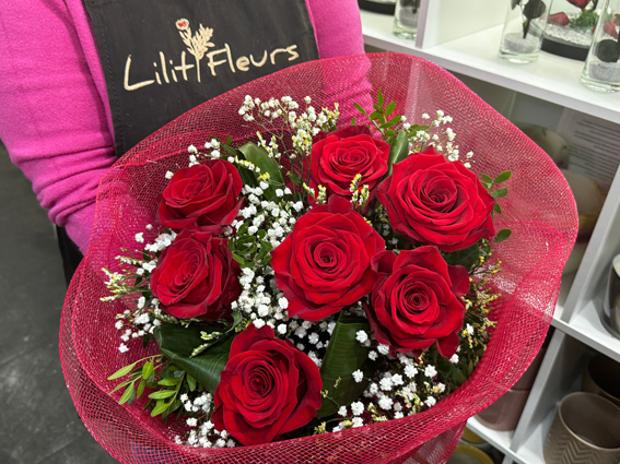 Boquet de fleurs Roses rouges - je t aime - Lilit Fleurs livraison Bruxelles Boquet de fleurs Roses rouges